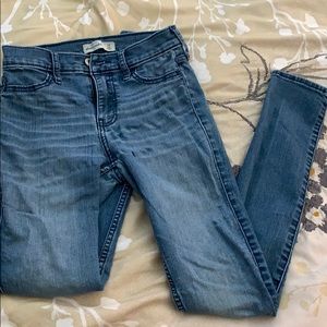 Abercrombie jeans 💙